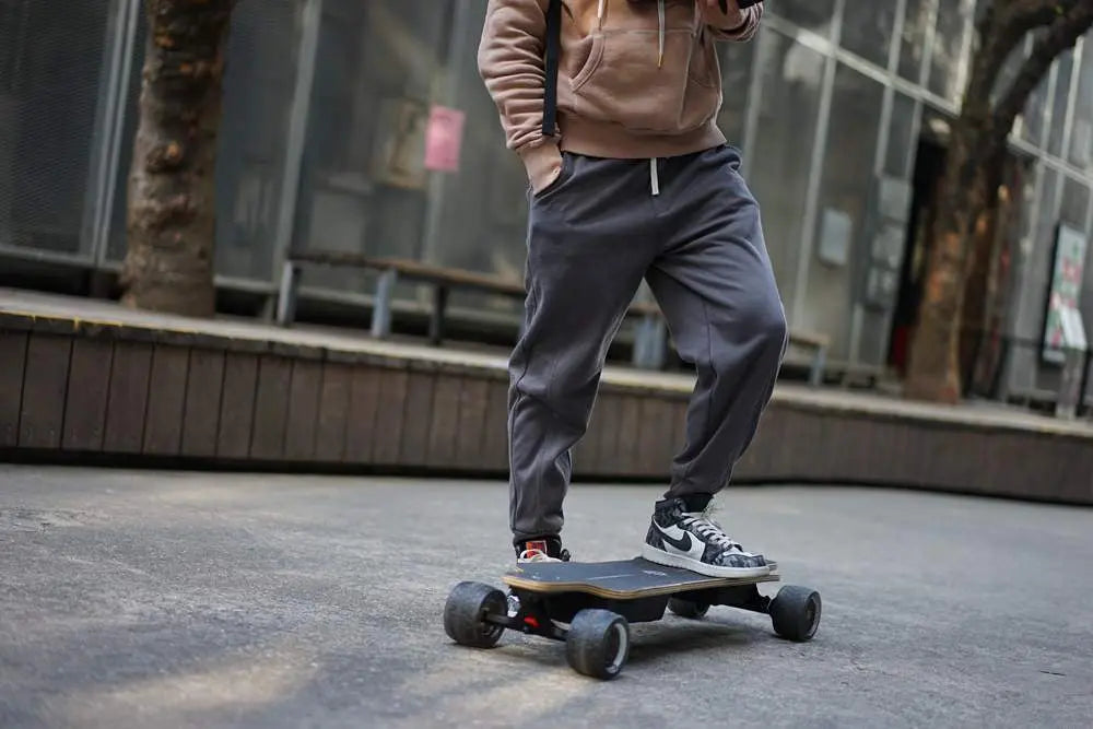 Know these points before you buy your own electric skateboard! POSSWAY